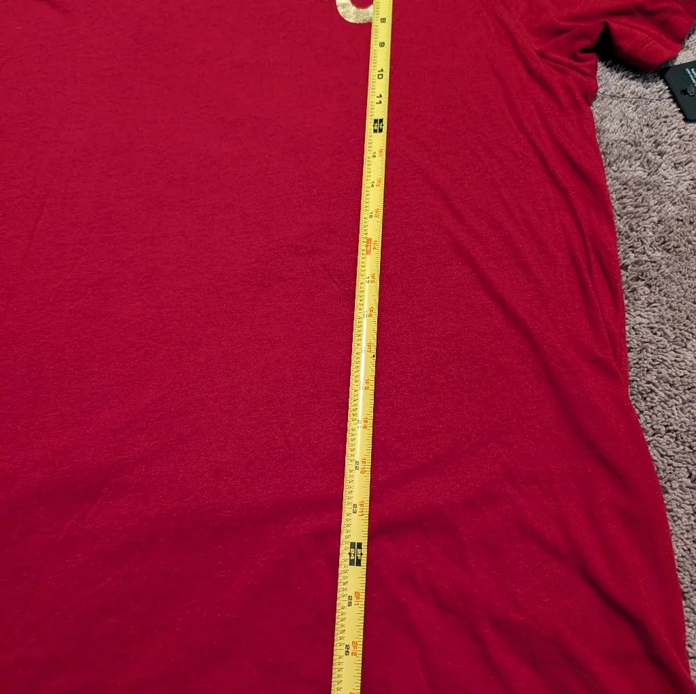 New With Tags Unisex True Religion Red T-Shirt Size Large